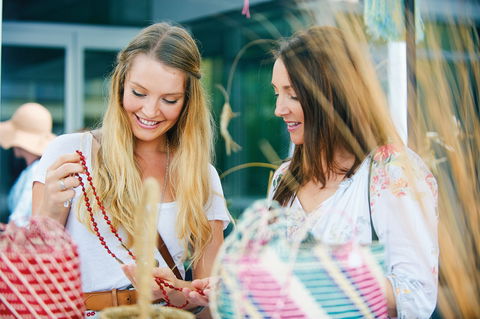Cotters Markets - Sunshine Coast Guide 2