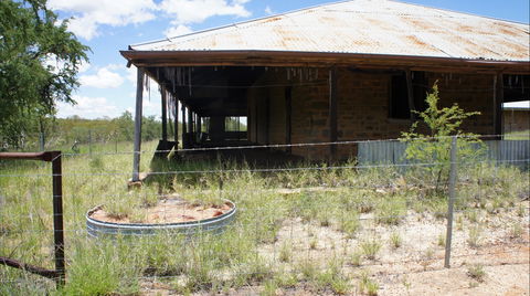 Powell Creek Telegraph Station - Sunshine Coast Guide 1