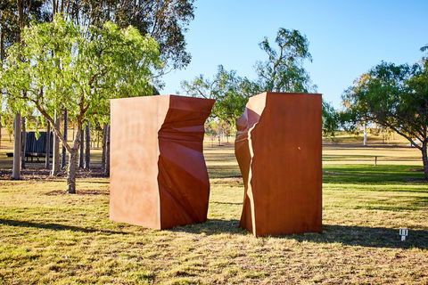 Sculpture Walk At WSU Campbelltown Campus - Sunshine Coast Guide 0