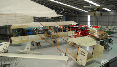 The Australian Vintage Aviation Society Museum - Sunshine Coast Guide 1