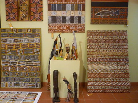 Tiwi Design Aboriginal Corporation - Sunshine Coast Guide 0
