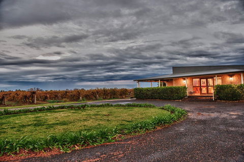 Baratto Wines - Sunshine Coast Guide 1