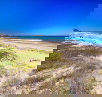 Conjola Lake Ocean Beach - Sunshine Coast Guide