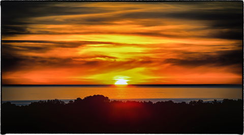 Lady Bay Beach - Sunshine Coast Guide 2