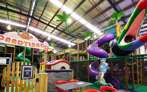 Little Dynamo's Indoor Play Centre And Cafe - Sunshine Coast Guide 0
