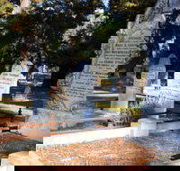 Lucindale Cemetery - Sunshine Coast Guide