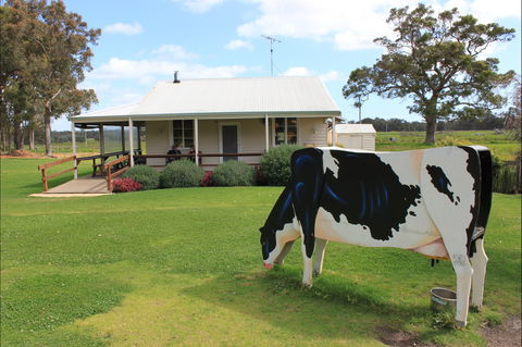 Millers Ice Cream - Sunshine Coast Guide 2