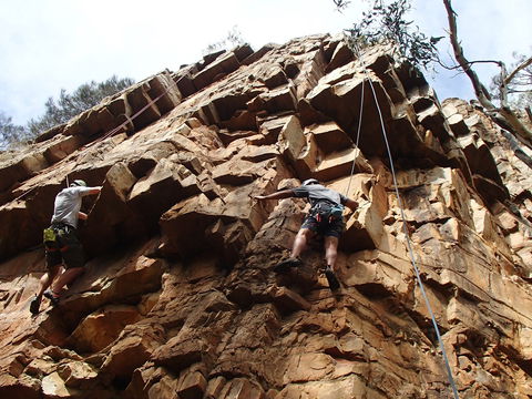 Rock Climbing In Morialta - Sunshine Coast Guide 0
