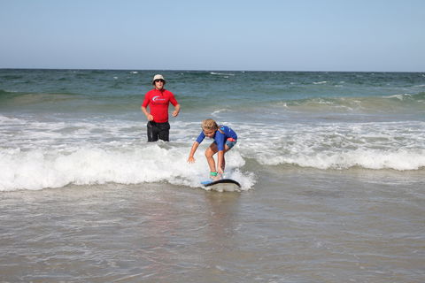 Solitary Islands Surf School - Woolgoolga And Sawtell - Sunshine Coast Guide 2