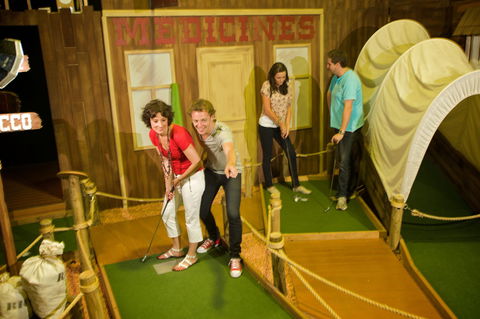 Mega Mini Golf - Sunshine Coast Guide 2