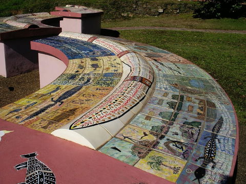 Milbi Wall (The Story Wall) - Sunshine Coast Guide 0
