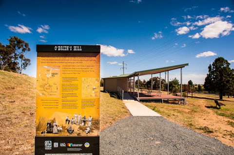 O'Brien's Hill - Sunshine Coast Guide 2