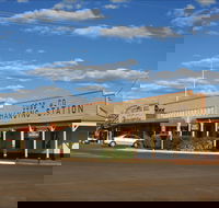 Cobb  Co Changing Station - Sunshine Coast Guide