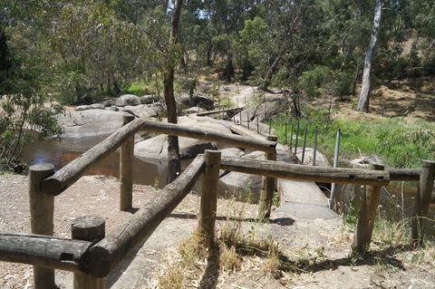 Euroa Apex Walking Track - Sunshine Coast Guide 1