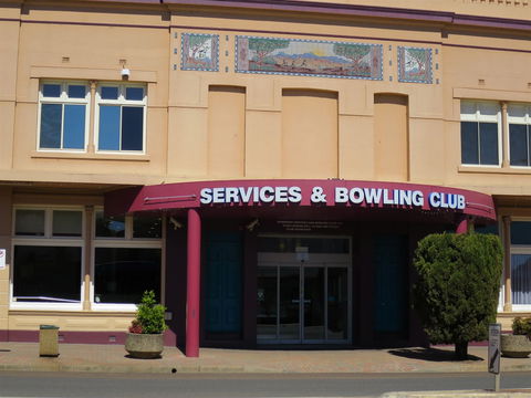 Gunnedah Services And Bowling Club - Sunshine Coast Guide 0