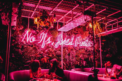 Holey Moley Northbridge - Sunshine Coast Guide 0