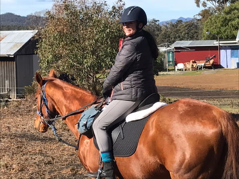 Horse Riding Tasmania - Sunshine Coast Guide 1