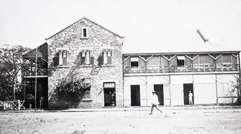 Victoria Hotel (the Vic), Darwin - Sunshine Coast Guide 2