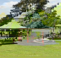 Warragul - Sunshine Coast Guide