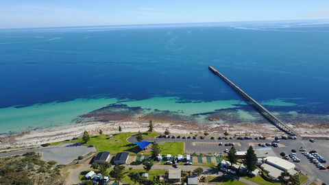 Port Hughes Foreshore, Port Hughes - Sunshine Coast Guide 2