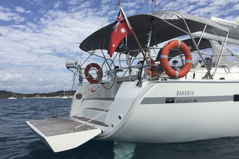Sailing Curlew Escape On Moreton Bay - Sunshine Coast Guide 13
