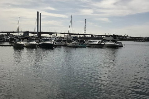 Melbourne CBD To Melbourne Airport (1 Way) - Sunshine Coast Guide 5