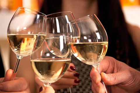 Mornington Peninsula Private Car Winery Tour.1-7 People One Car Price. - Sunshine Coast Guide 4