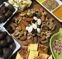 Tour 2 - Top Shelf Gourmet Food and Wine tour. - Sunshine Coast Guide