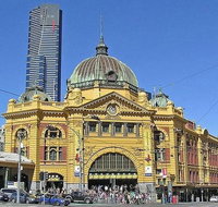 Melbourne City Tours Up to 11 Persons - Sunshine Coast Guide