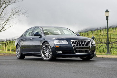 Audi A8 Chauffeur Car Melbourne Airport To CBD - Sunshine Coast Guide 1
