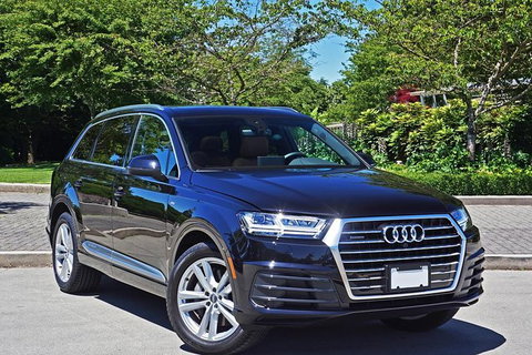 Audi Q7 SUV Melbourne Airport To CBD - Sunshine Coast Guide 0