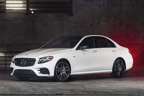 Melbourne Airport To CBD Transfers Sedan (Audi A8, BMW 7 & Mercedes S-Class) - Sunshine Coast Guide 2