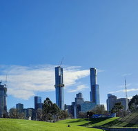 Guided Walking Tour of Melbourne Yarra River - Sunshine Coast Guide