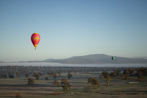 Private Sunrise Balloon Flight Over Mansfield - Sunshine Coast Guide 4