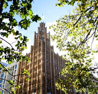 PRIVATE Central Melbourne Walking Tour - Sunshine Coast Guide