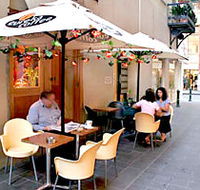 Alley Oop - Sunshine Coast Guide