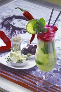 Greystone Bar - Sunshine Coast Guide 2