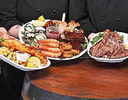 Regatta Bar - Log Cabin - Sunshine Coast Guide 2