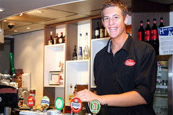 Northern Tavern - Sunshine Coast Guide 3