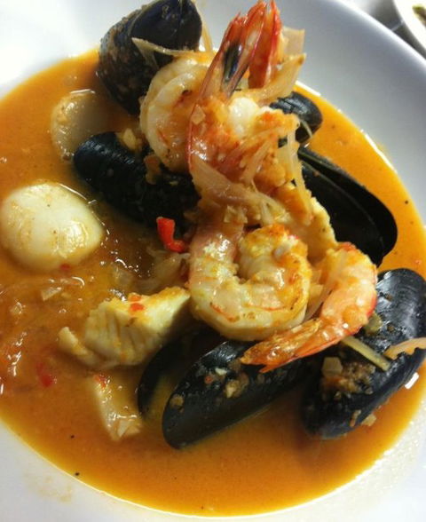 Galley Foods Restaurant - Sunshine Coast Guide 1