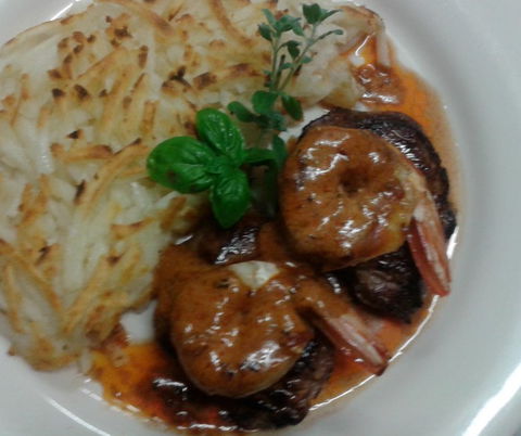 Des Alpes Swiss Restaurant - Sunshine Coast Guide 0