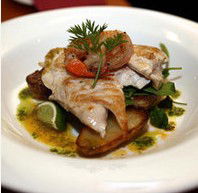 Airport Tavern & Bistro - Sunshine Coast Guide 1