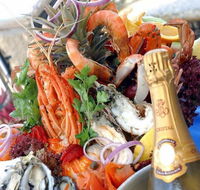 The Lazy Lobster - Sunshine Coast Guide