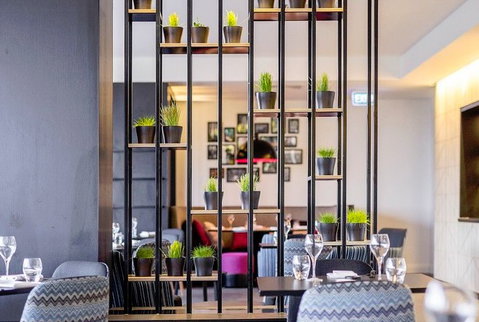 MRepublic Restaurant, Bar And Lounge - Sunshine Coast Guide 3
