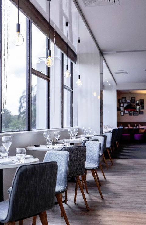 MRepublic Restaurant, Bar And Lounge - Sunshine Coast Guide 5