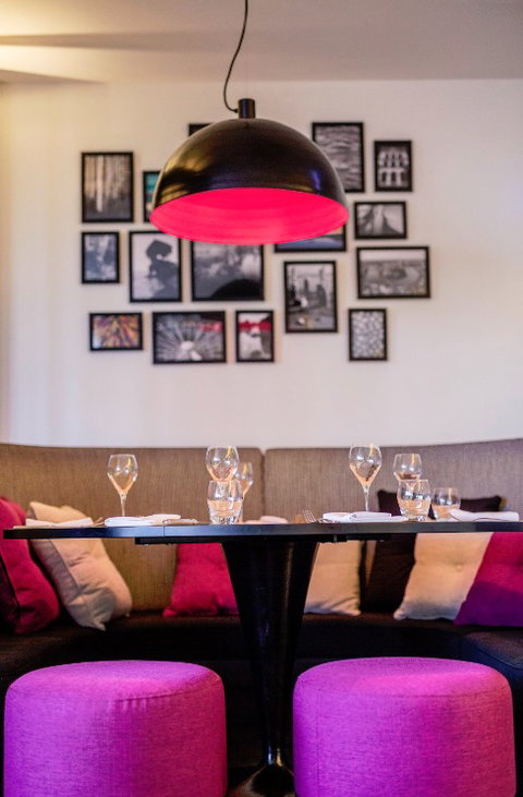 MRepublic Restaurant, Bar And Lounge - Sunshine Coast Guide 6