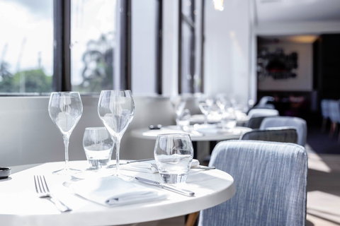 MRepublic Restaurant, Bar And Lounge - Sunshine Coast Guide 7