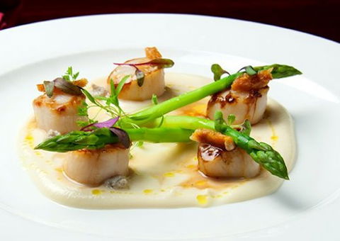 Red Rock Waterfront Bar & Grill - Sunshine Coast Guide 0