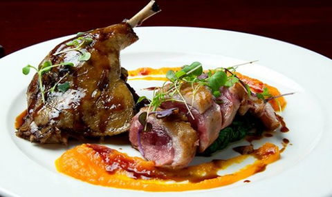 Red Rock Waterfront Bar & Grill - Sunshine Coast Guide 3
