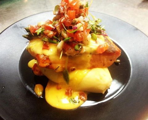 Red Rock Waterfront Bar & Grill - Sunshine Coast Guide 4